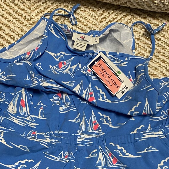 NWT Vineyard Vines Romper - Girls size L (14) - Picture 1 of 3